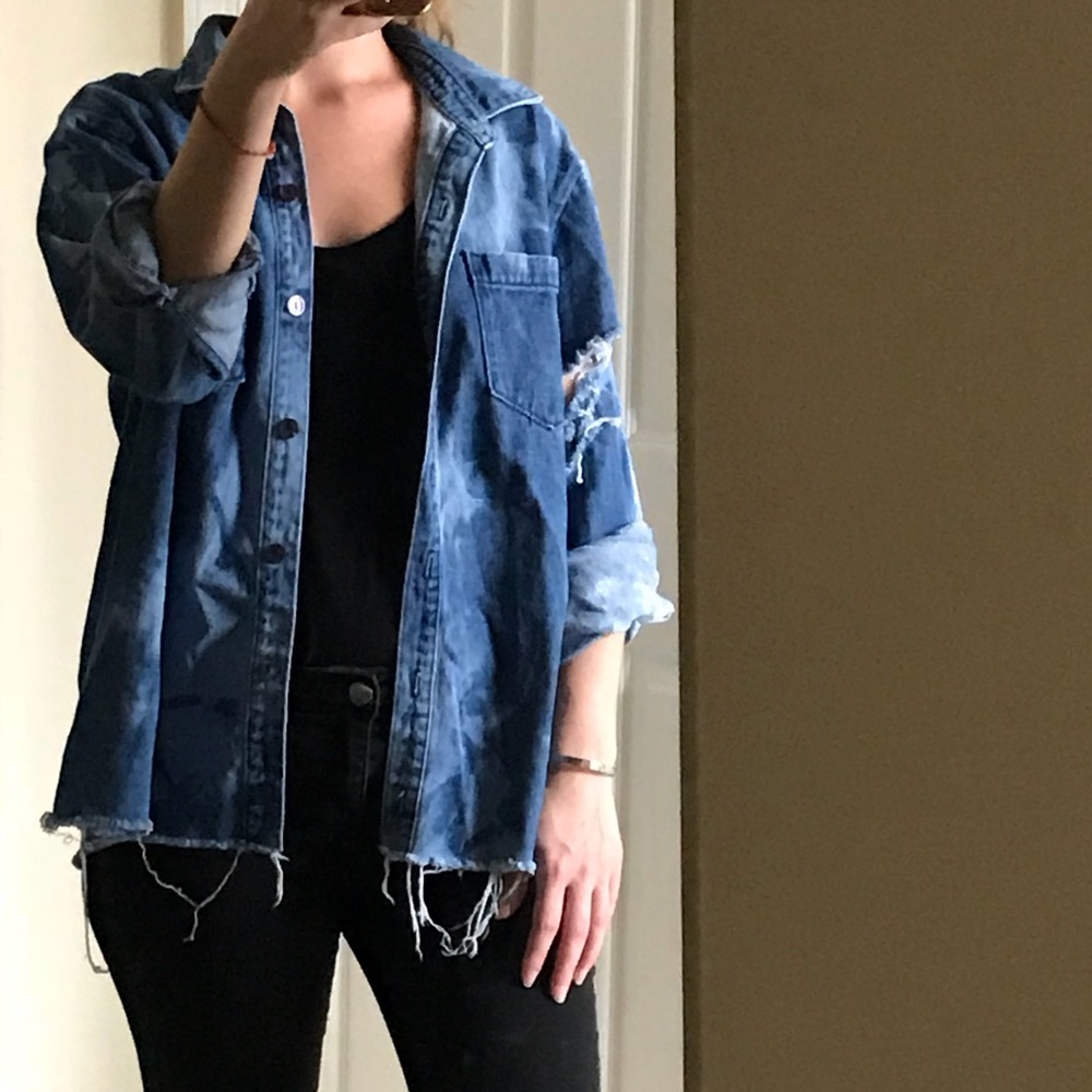 Vibrant M.I.U distressed denim shirt light jacket